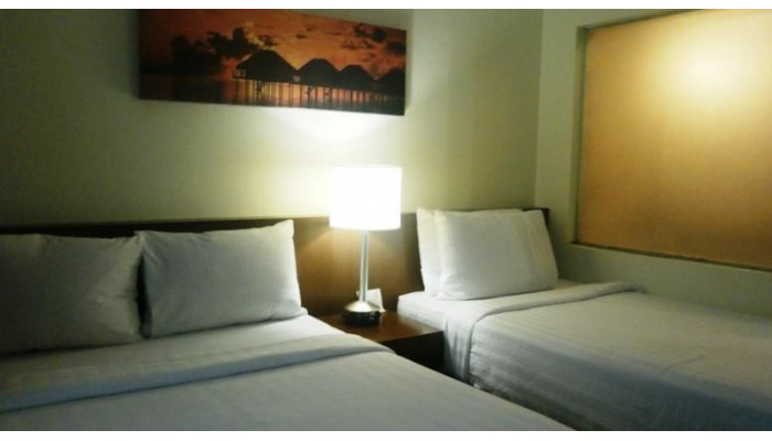 Crown Regency Beach Resort poza 3