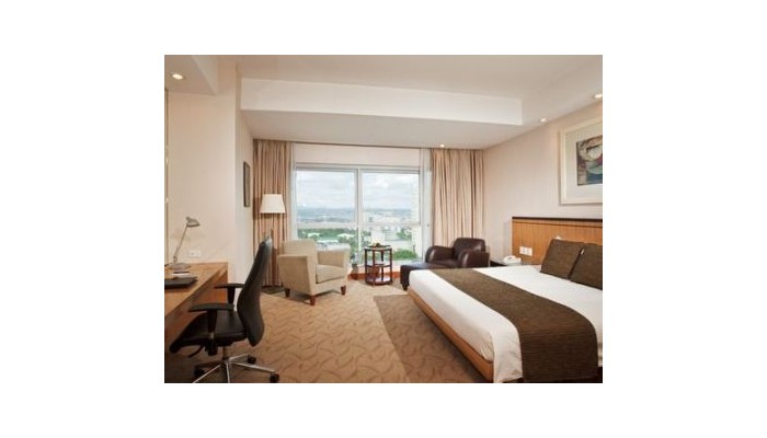 Hotel Crowne Plaza Galleria poza 4
